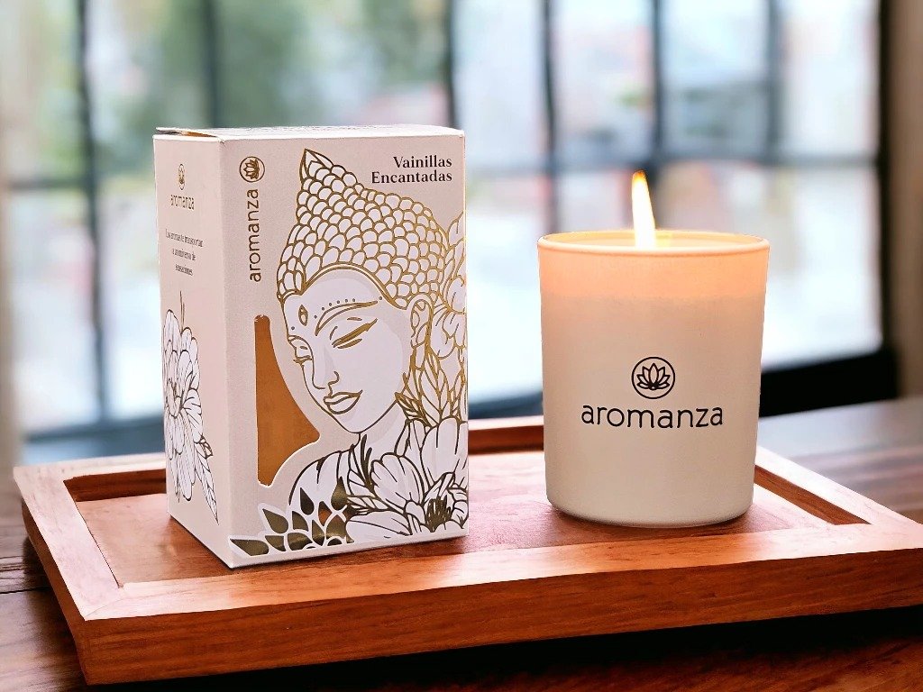 Vela Aromática Premium Aromanza VAINILLAS ENCANTADAS