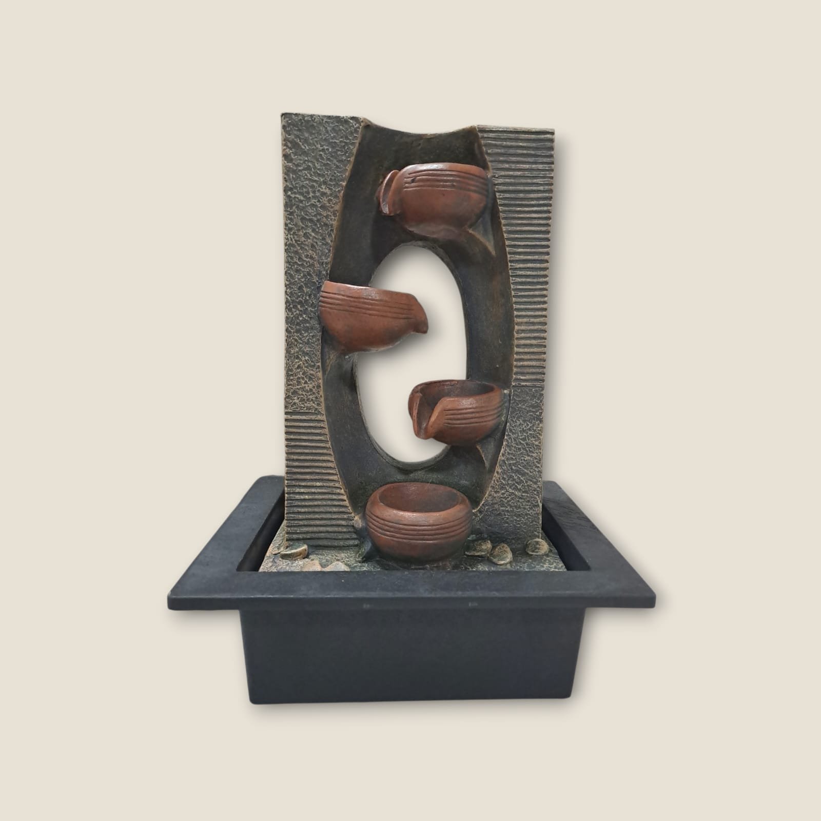 FUI534 Fuente de Agua 30 cm